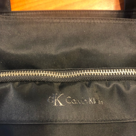 Calvin Klein weekend bag or computer bag - Picture 6 of 10